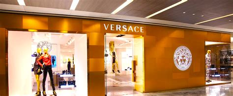 versace yorkdale